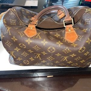 Vintage Louis Vuitton Speedy 35 Bag